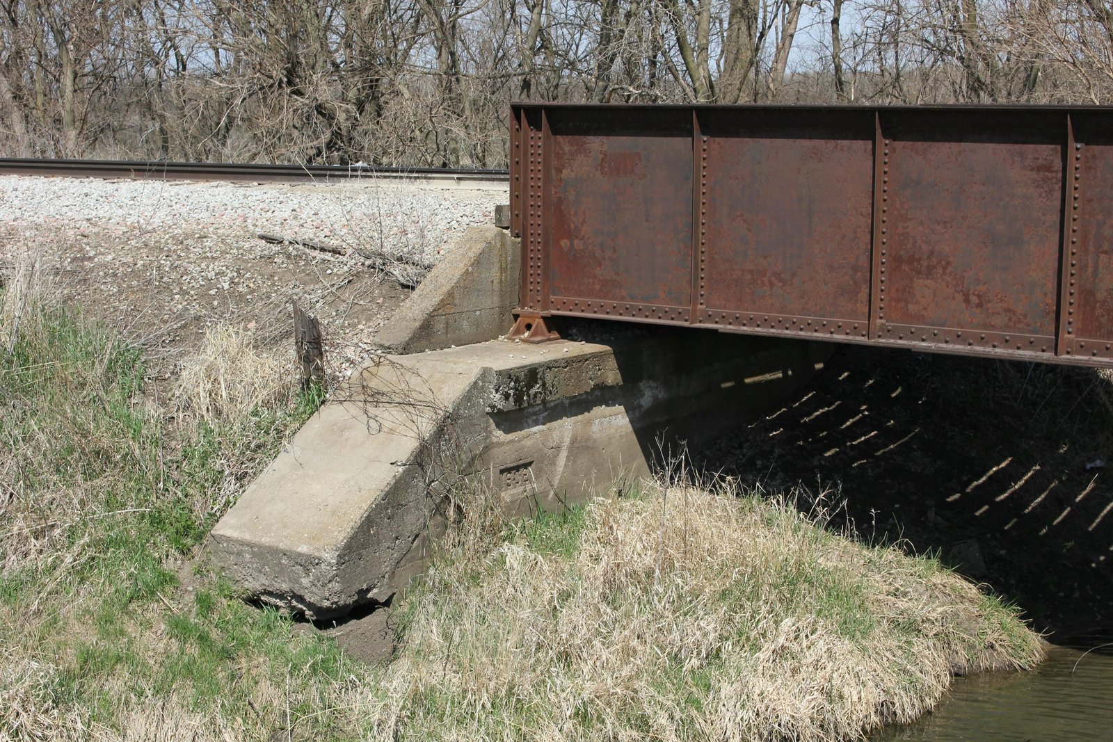 West abutment
